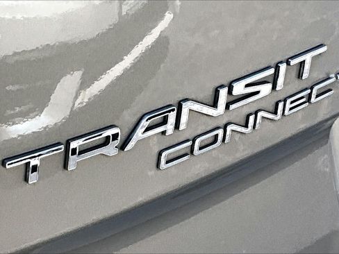 Used 2016 Ford Transit Connect XLT FWD image 32