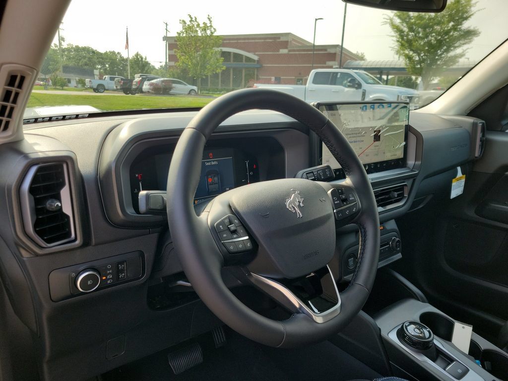 New 2026 Ford Bronco Sport Outer Banks w/ Outer Banks Tech Package+ AWD/4WD image 19