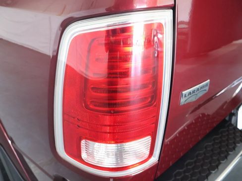 Used 2018 RAM 1500 Laramie w/ Convenience Group image 26