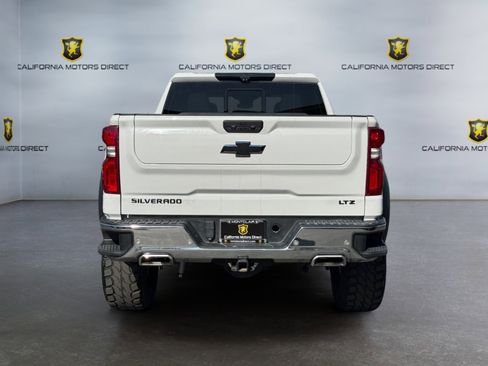 Used 2022 Chevrolet Silverado 1500 LTZ AWD/4WD image 4