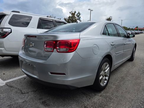 Used 2014 Chevrolet Malibu LT w/ Power Convenience Package FWD image 2
