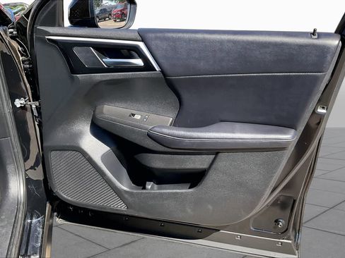 Used 2024 Mitsubishi Outlander SE FWD image 21