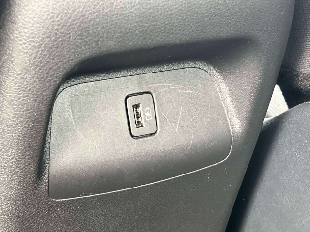 Used 2025 Nissan Sentra SV FWD image 15
