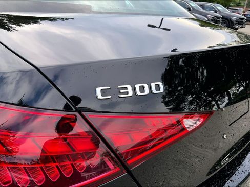 Used 2022 Mercedes-Benz C 300 4MATIC Sedan image 10