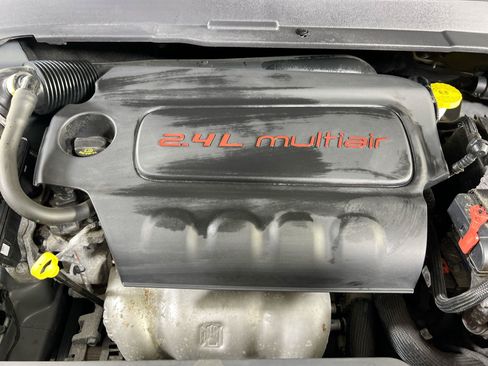 Used 2022 Jeep Compass Limited w/ Elite Group AWD/4WD image 29