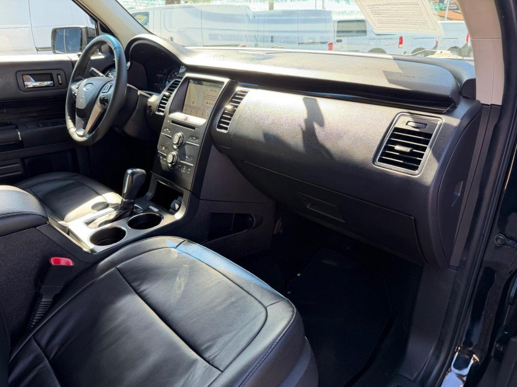 Used 2019 Ford Flex SEL w/ Equipment Group 202A FWD image 20