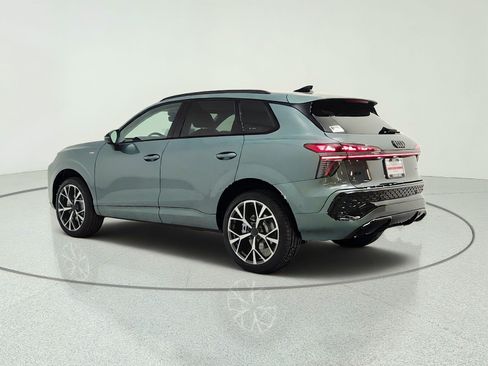 New 2026 Audi Q3 quattro 2.0T AWD/4WD image 7