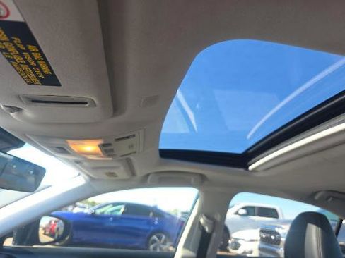 Used 2019 Lexus IS 300 w/ Premium Package image 6