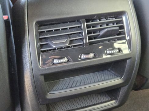 Used 2024 BMW X5 xDrive40i w/ M Sport Package image 30