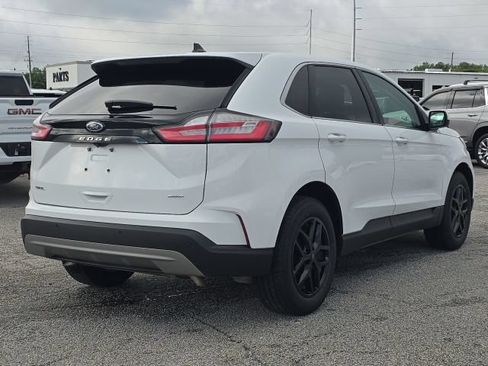 Used 2024 Ford Edge SEL AWD/4WD image 5