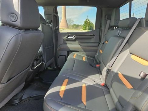 New 2026 GMC Sierra 1500 AT4 w/ AT4 Preferred Package image 25