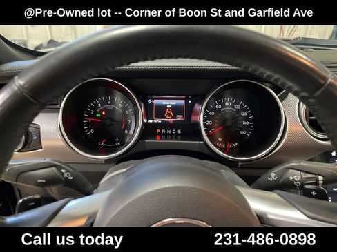 Used 2018 Ford Mustang Coupe w/ Equipment Group 101A RWD image 21