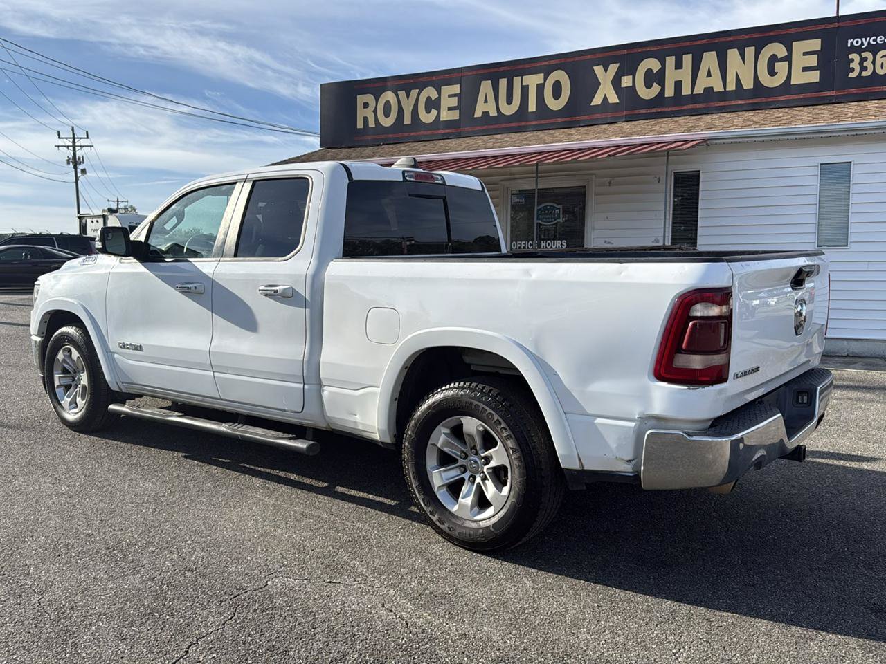 Used 2020 RAM 1500 Laramie RWD image 5