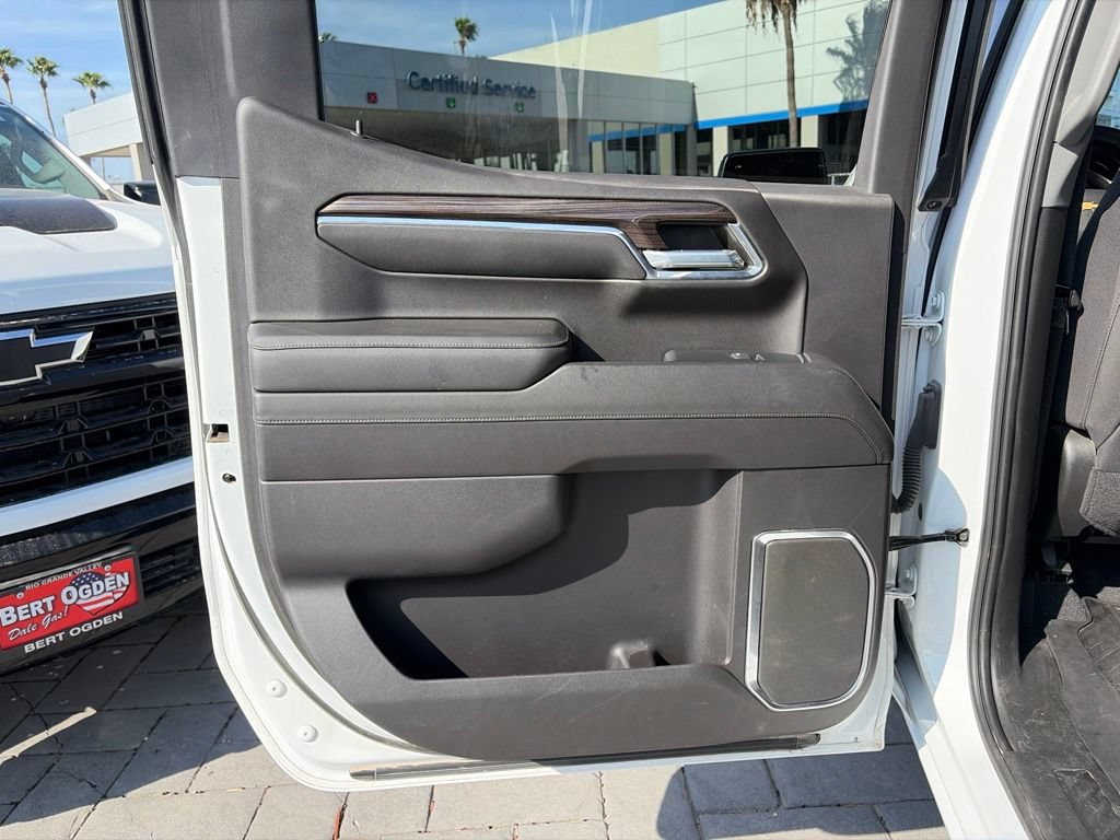 Used 2022 Chevrolet Silverado 1500 LT w/ Texas Edition Plus AWD/4WD image 17