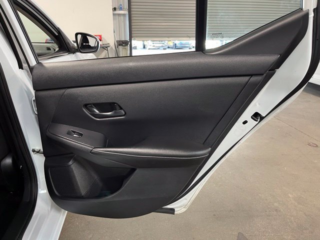 Used 2025 Nissan Sentra SV FWD image 16
