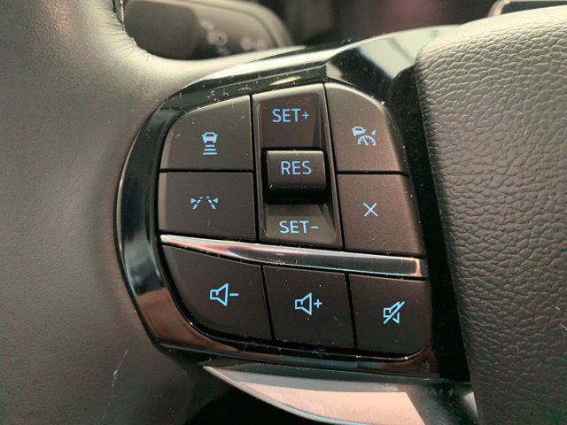 Used 2025 Ford Explorer Platinum w/ Ultimate Package AWD/4WD image 18