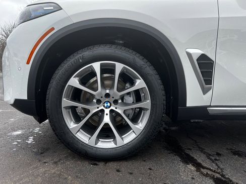 New 2026 BMW X5 sDrive40i w/ Parking Assistance Package image 9