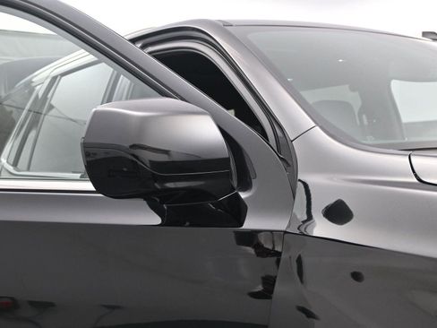 Used 2021 Chevrolet Tahoe LT image 16