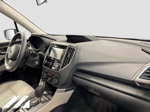 Used 2023 Subaru Forester AWD/4WD image 28