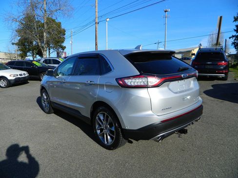 Used 2016 Ford Edge Titanium w/ Equipment Group 302A image 6