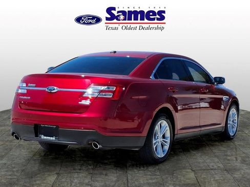 Used 2018 Ford Taurus SEL w/ Equipment Group 201A FWD image 3