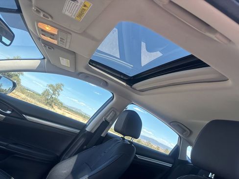 Used 2016 Honda Civic EX-L image 32