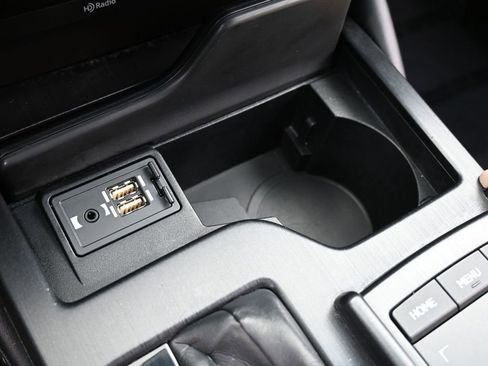 Used 2019 Lexus ES 350 w/ Premium Package image 32