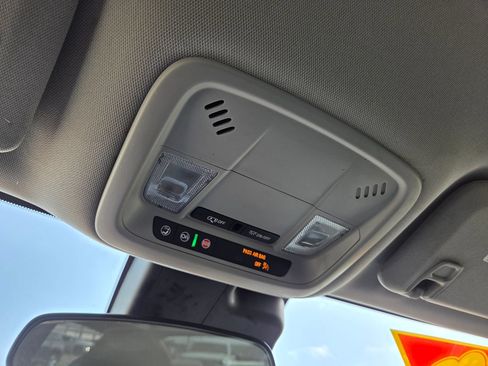 Used 2023 Chevrolet Malibu LS FWD image 38