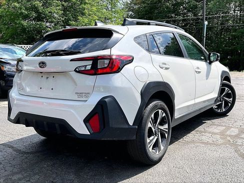 Used 2024 Subaru Crosstrek 2.0i Premium AWD/4WD image 4
