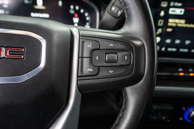 Used 2025 GMC Sierra 1500 SLT AWD/4WD image 22