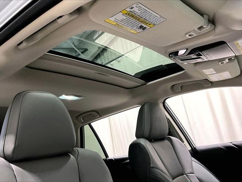 Used 2022 Subaru Outback Limited image 27