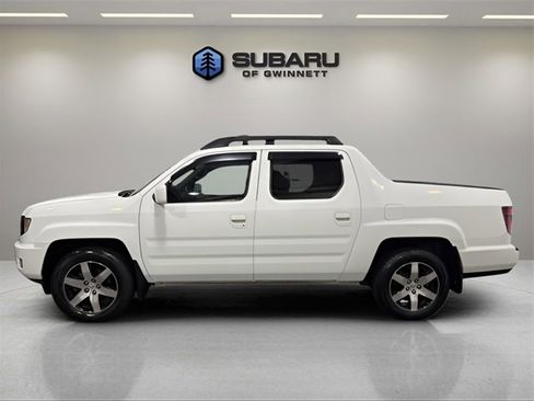 Used 2014 Honda Ridgeline SE image 2