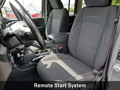Used 2022 Jeep Wrangler Unlimited Sahara w/ Cold Weather Group AWD/4WD image 16