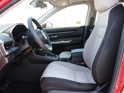 Used 2023 Honda CR-V EX image 11