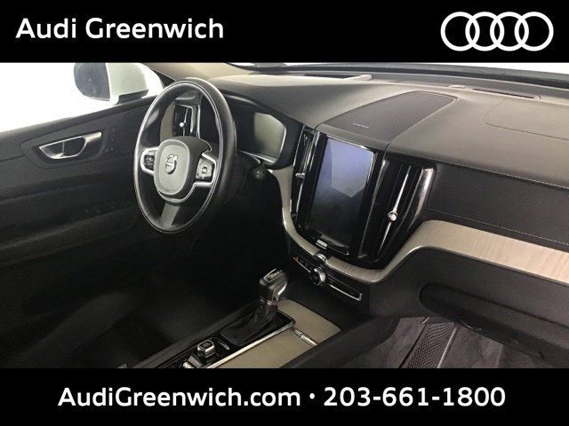 Used 2020 Volvo XC60 T6 Inscription w/ Protection Package Premier AWD/4WD image 25