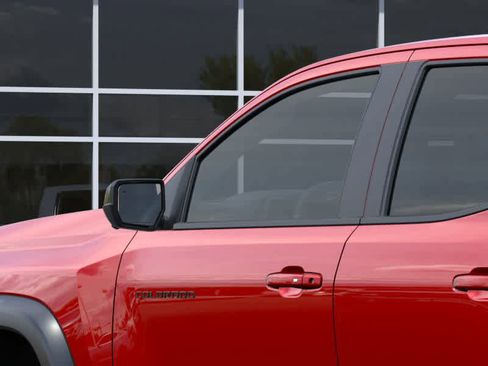 New 2026 Chevrolet Colorado ZR2 w/ Technology Package image 12