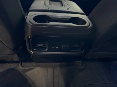Used 2019 Chevrolet Silverado 1500 LT Trail Boss AWD/4WD image 21