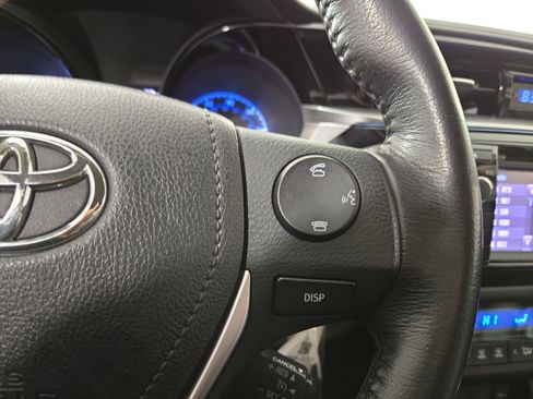 Used 2016 Toyota Corolla S image 16