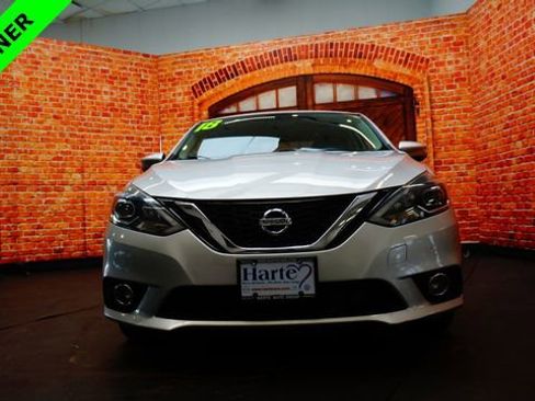 Used 2018 Nissan Sentra SR Turbo FWD image 2