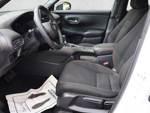Used 2024 Honda HR-V Sport image 11