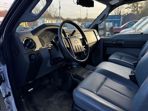 Used 2015 Ford F350 XL w/ Power Equipment Group image 12