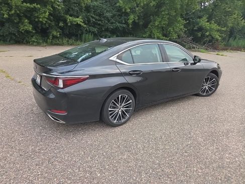 Certified 2022 Lexus ES 350 w/ Premium Package FWD image 16