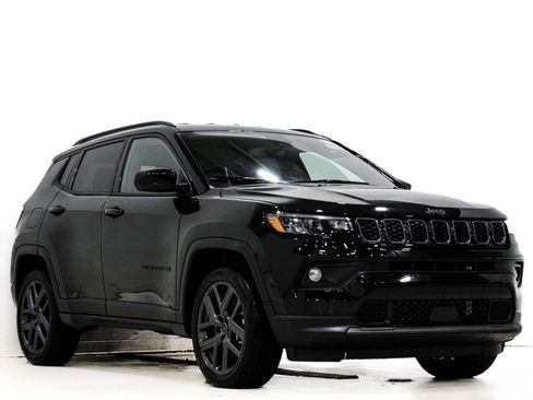 New 2026 Jeep Compass Latitude image 1