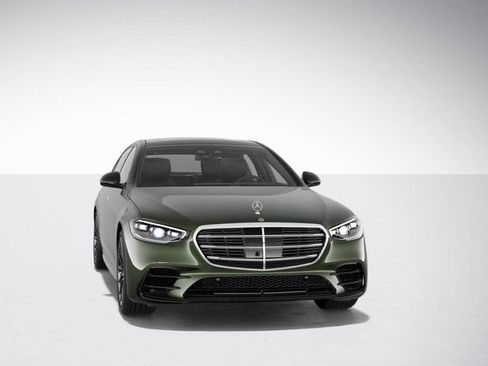 New 2025 Mercedes-Benz S 580 4MATIC Sedan image 8