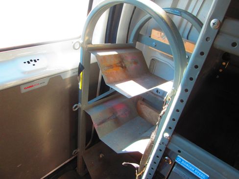 Used 2009 Ford E-250 and Econoline 250 image 7