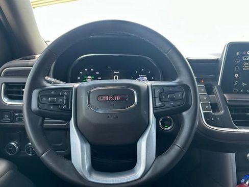 Used 2023 GMC Yukon SLT w/ SLT Premium Package RWD image 25