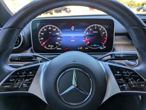 Used 2022 Mercedes-Benz C 300 4DR SDN C300 C 30 image 24