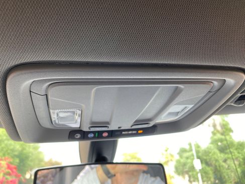 Used 2021 Chevrolet Silverado 1500 LT image 66