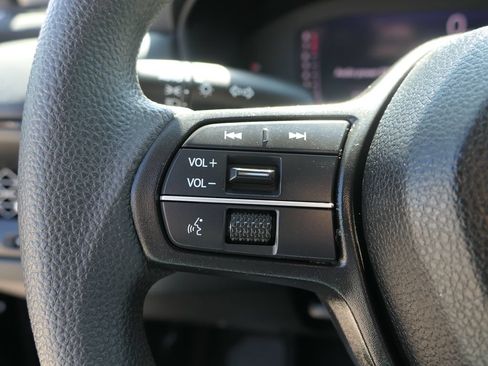 Used 2023 Honda Accord EX image 14