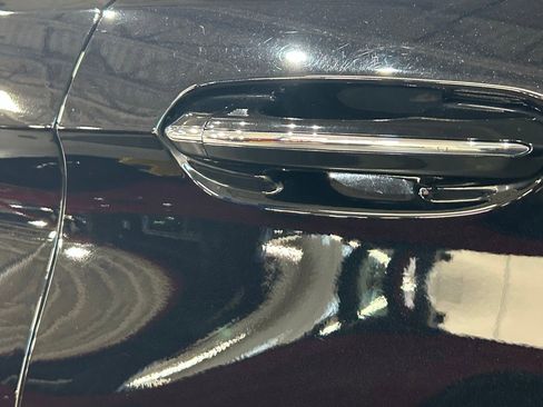 Used 2019 Ford Edge Titanium AWD/4WD image 15